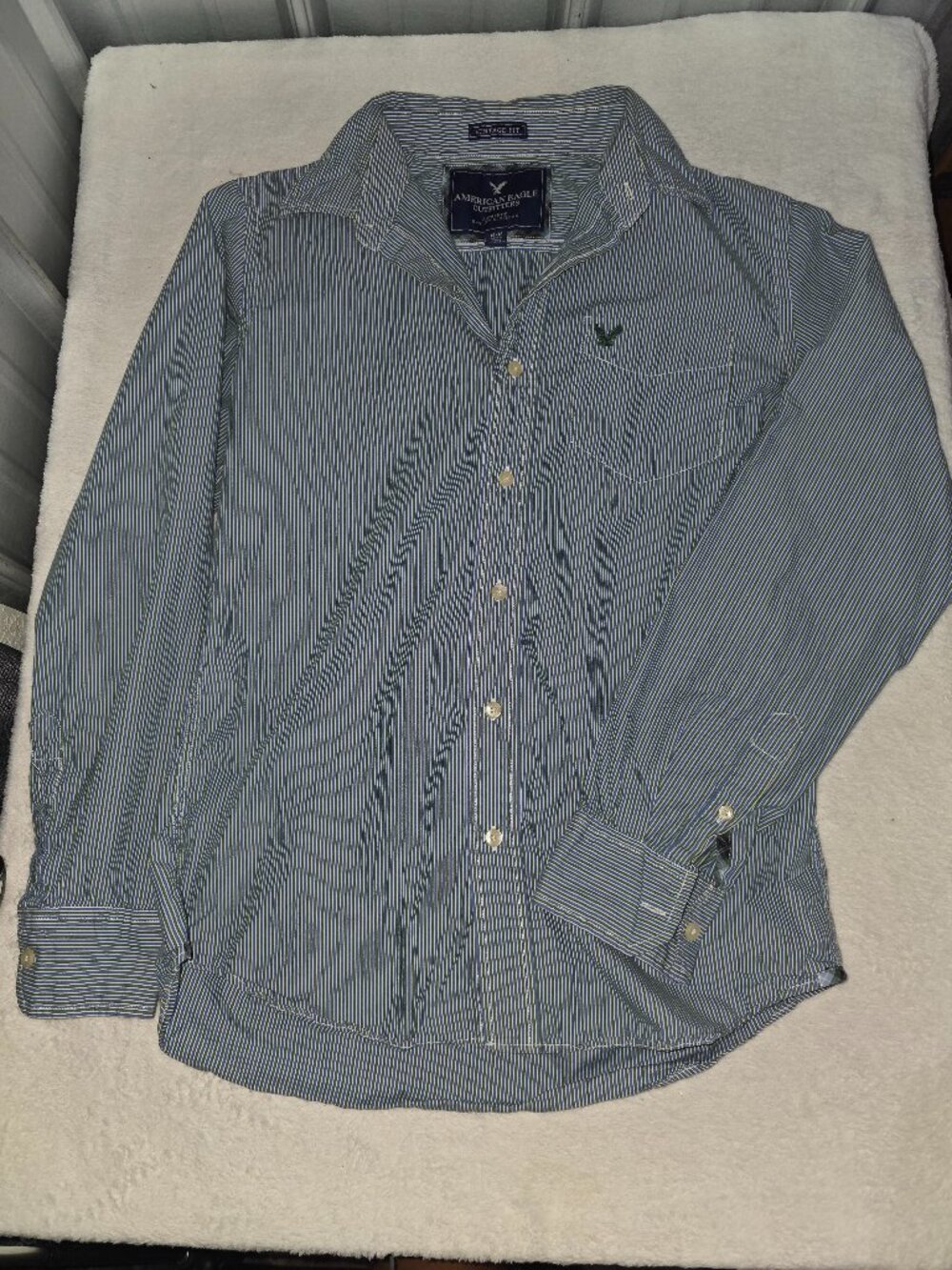 American Eagle Vintage Fit Men’s Medium Striped Button Down Shirt
